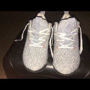 Nike Lebron 15’s youth sz 3